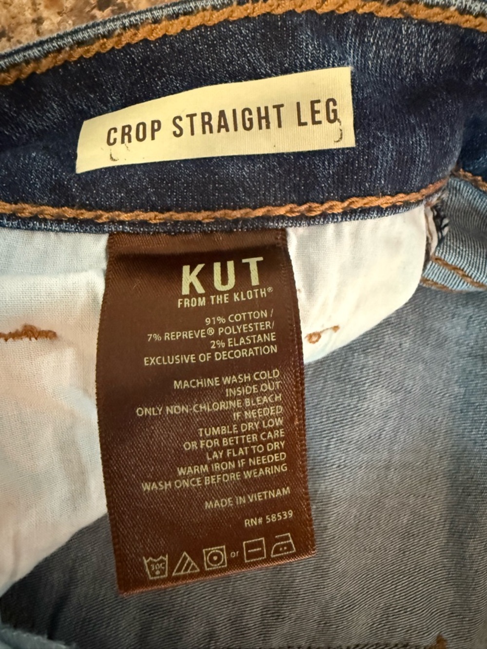 KUT from the Kloth Size 8 Cropped Straight Leg Denim Jeans Classic Medium Wash - Picture 4 of 8